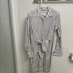 Calvin Klein Women’s Navy and White Striped Dress